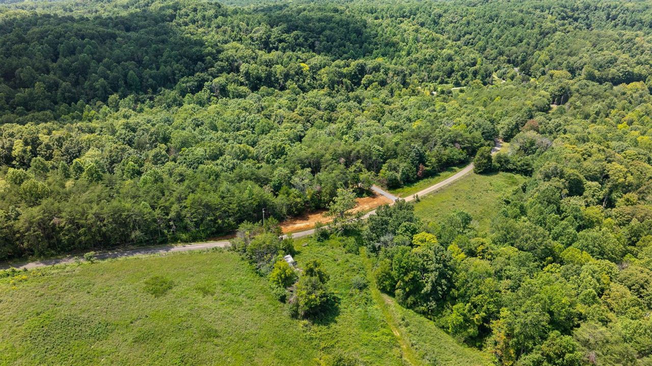 2501 Chestnut Grove Road Columbia, KY 42728 - Photo 17 of 28 Gallery Image 17