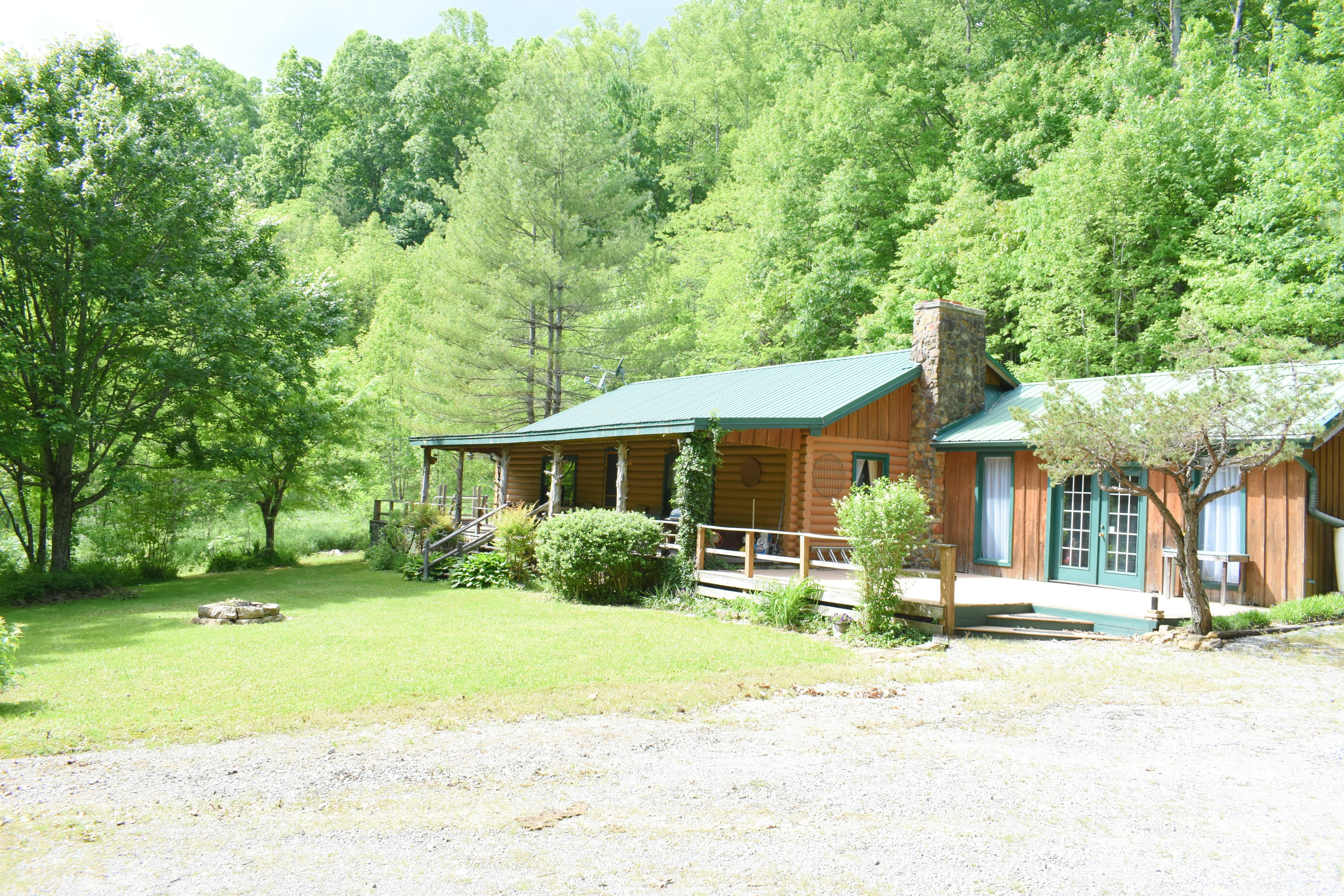 157 Deer Ridge Drive Ewing, VA 24248 - Photo 1 of 23 DSC_0341
