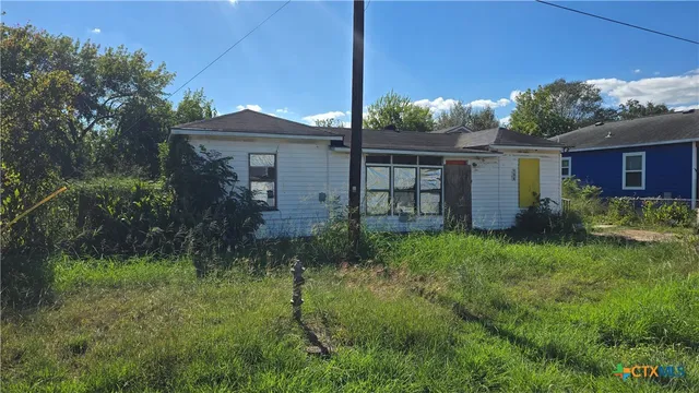 $50,000 | 194 South Herbert Street, Bloomington, TX 77951