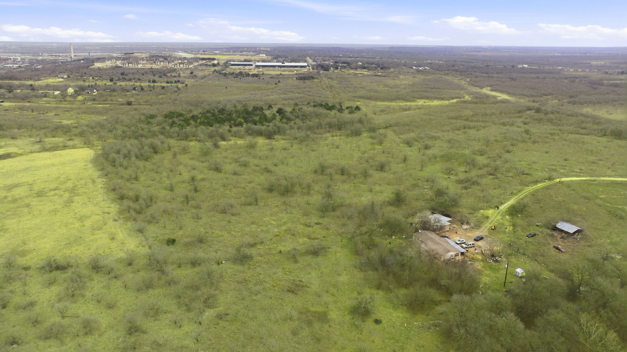 13802 Hokanson Road Del Valle, TX 78617 - Photo 2 of 36