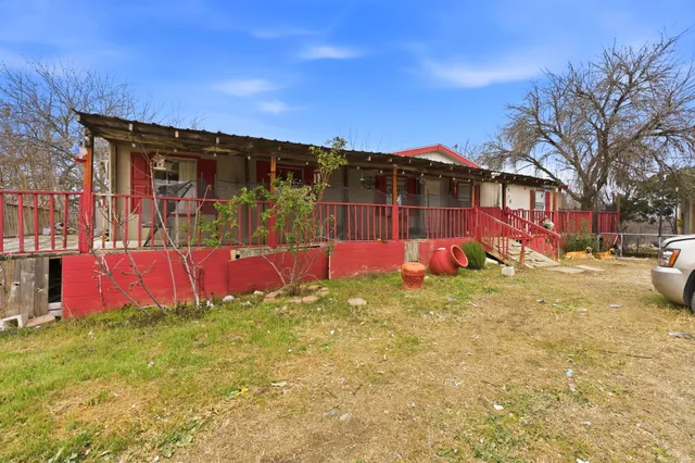 $1,400,000 | 13802 Hokanson Road, Del Valle, TX 78617