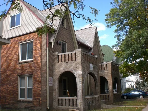 $1,340 | Undisclosed Address, Ann Arbor, MI 48104