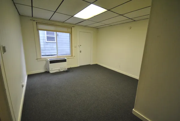 $1,340 | Undisclosed Address, Ann Arbor, MI 48104