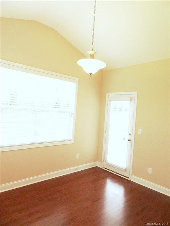 9234 Inverness Bay Road Charlotte, NC 28278 - Photo 12 of 24 Gallery Image 12