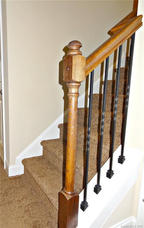 9234 Inverness Bay Road Charlotte, NC 28278 - Photo 4 of 24 Gallery Image 4