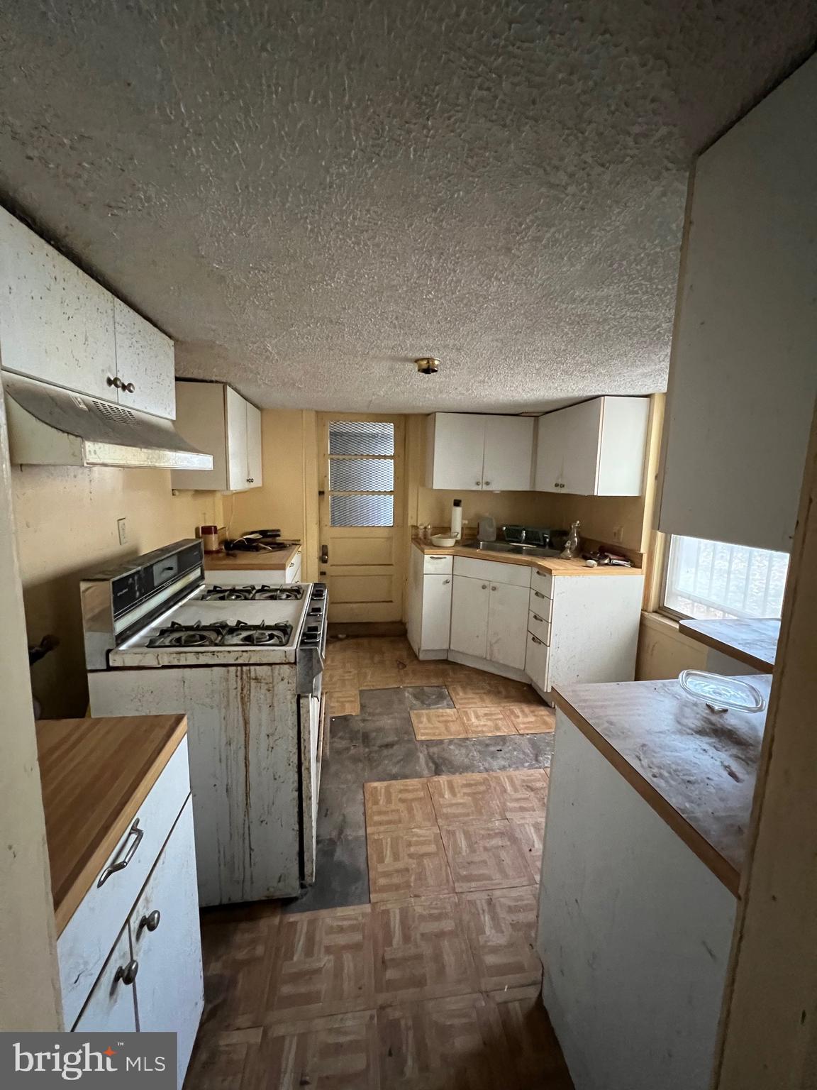 4838 Sheriff Road Northeast Washington, DC 20019 - Photo 10 of 20