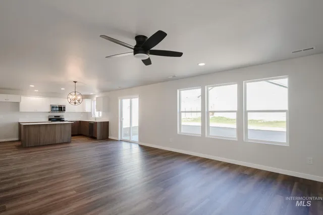 $444,990 | 756 Strike Eagle Street, Mountain Home, ID 83647