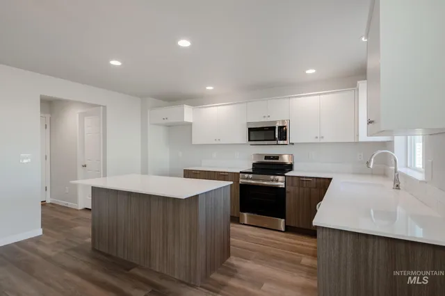 $444,990 | 756 Strike Eagle Street, Mountain Home, ID 83647