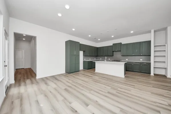 $299,900 | 409 Legacy Point Drive, Unit B, Sealy, TX 77474