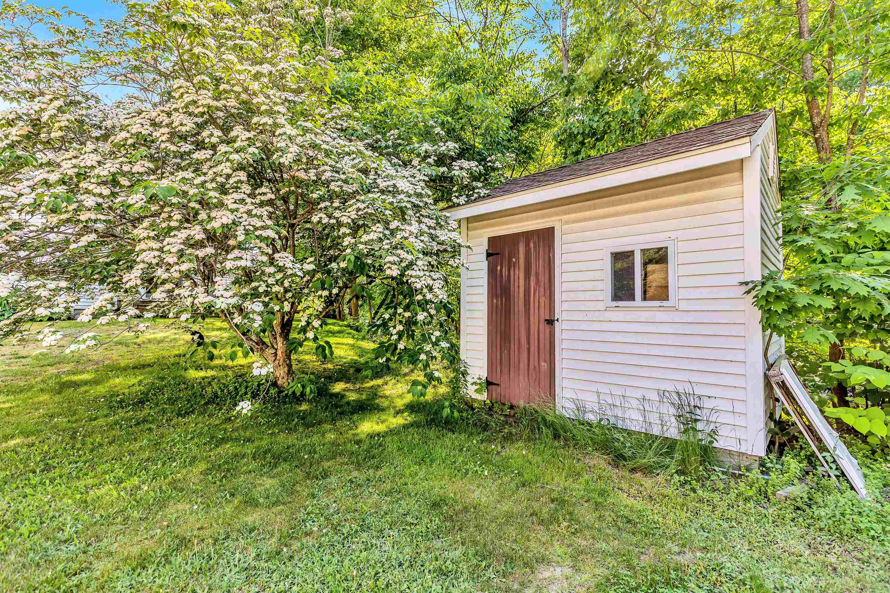 47 River Road New Boston, NH 03070 - Photo 31 of 40