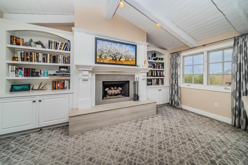 7695 Hillside Drive La Jolla, CA 92037 - Photo 17 of 39