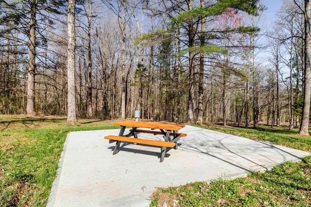 $729,000 | 123 Empire Lane, Bedford, IN 47421