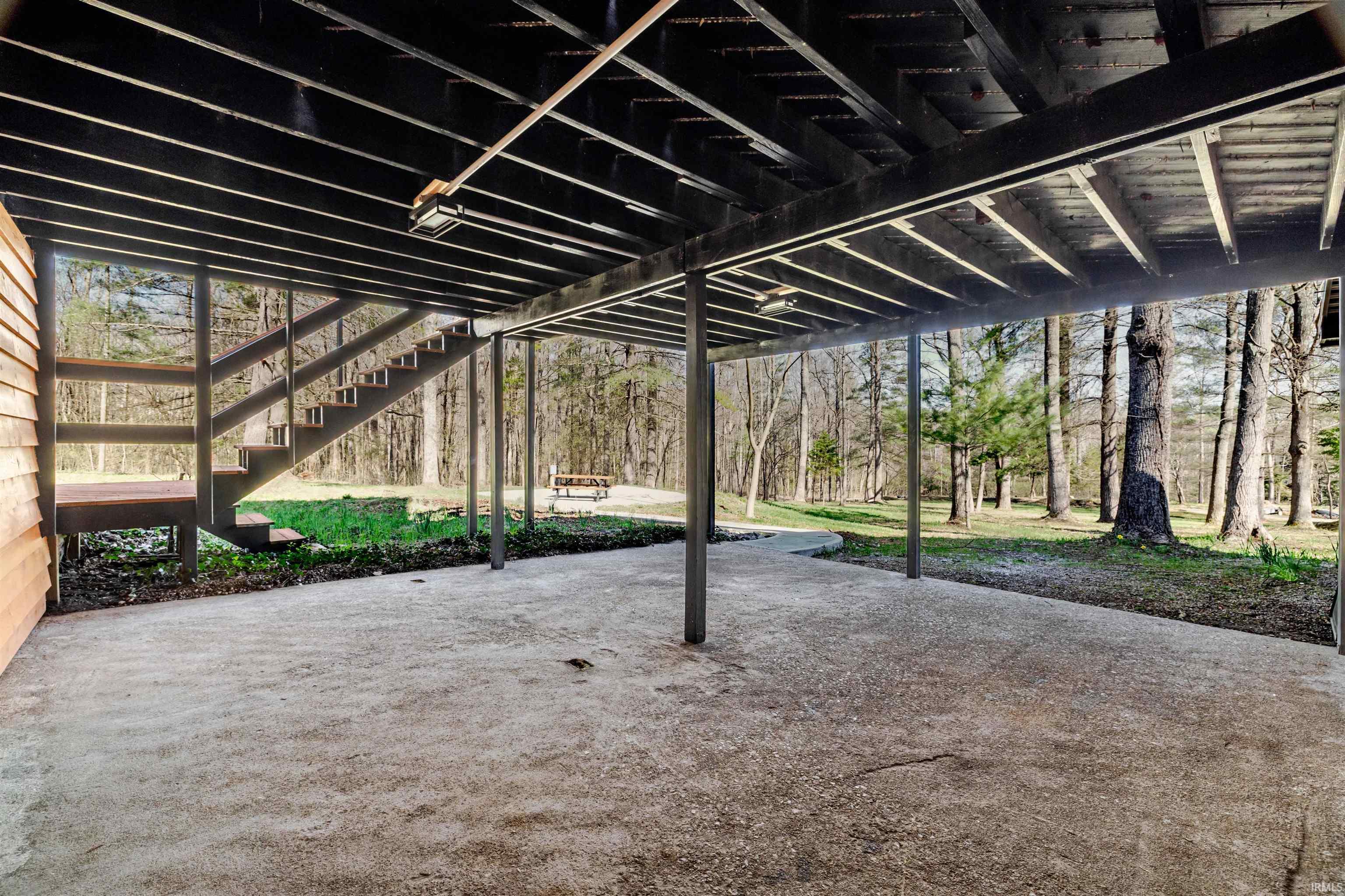 123 Empire Lane Bedford, IN 47421 - Photo 31 of 36