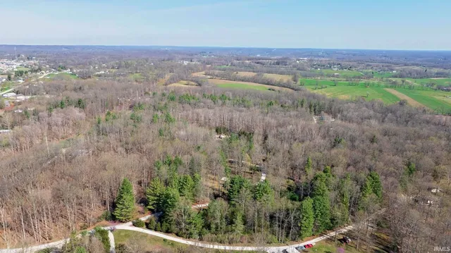 $729,000 | 123 Empire Lane, Bedford, IN 47421