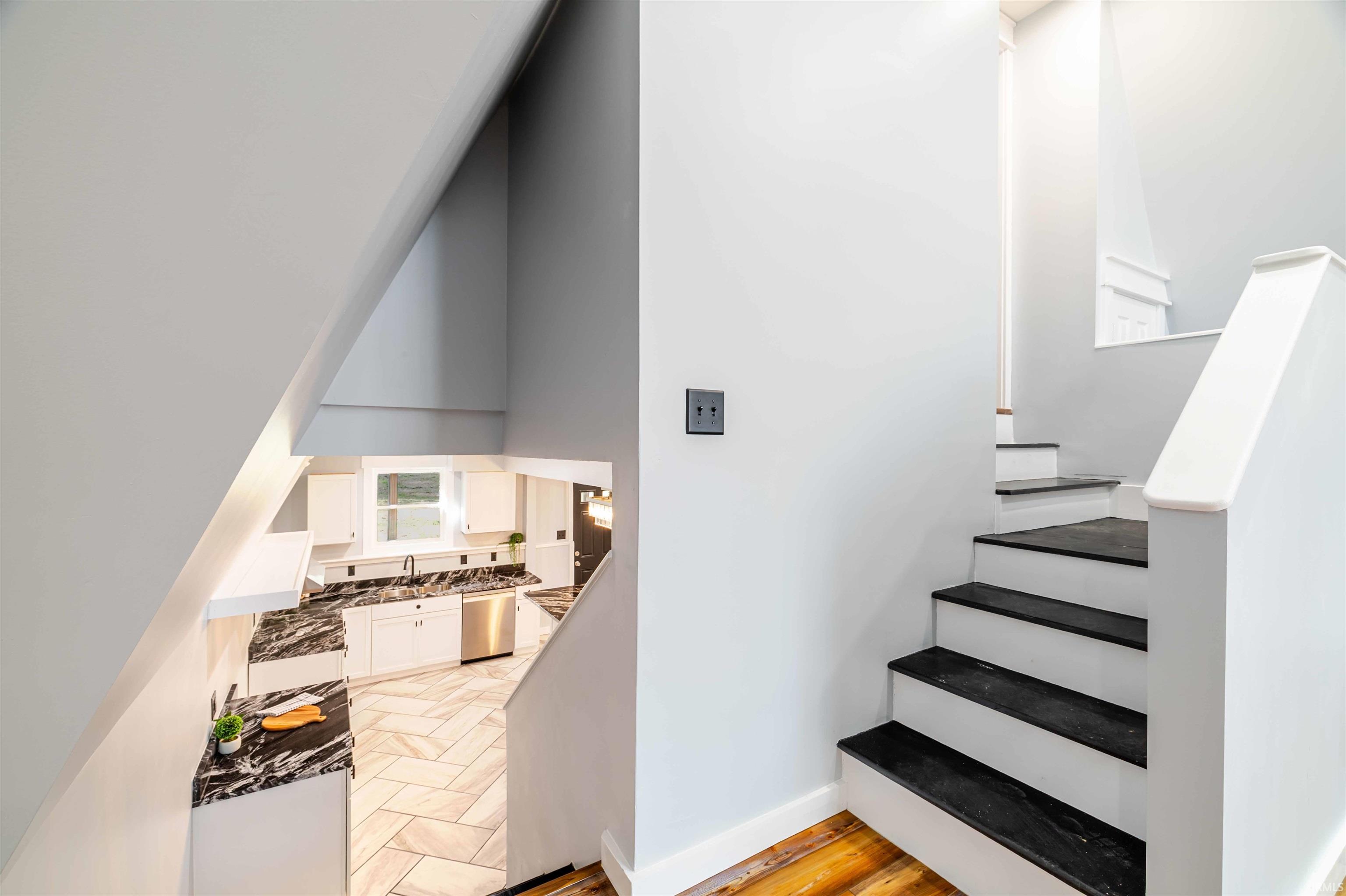 123 Empire Lane Bedford, IN 47421 - Photo 9 of 36