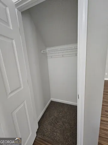 a view of utility room