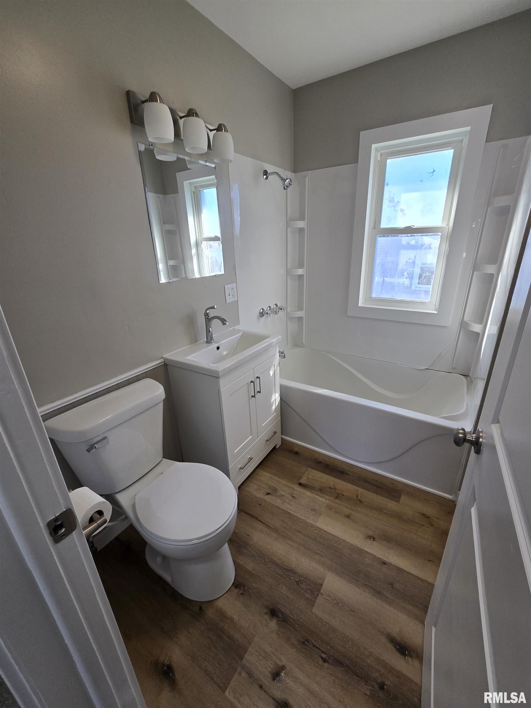 1022 Market Street Pekin, IL 61554 - Photo 9 of 17