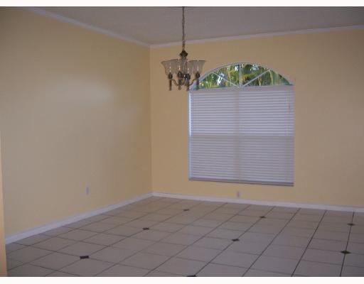 1797 Isabel Rd Oeste Boca Raton, FL 33486 - Photo 3 of 14 Additional Photo