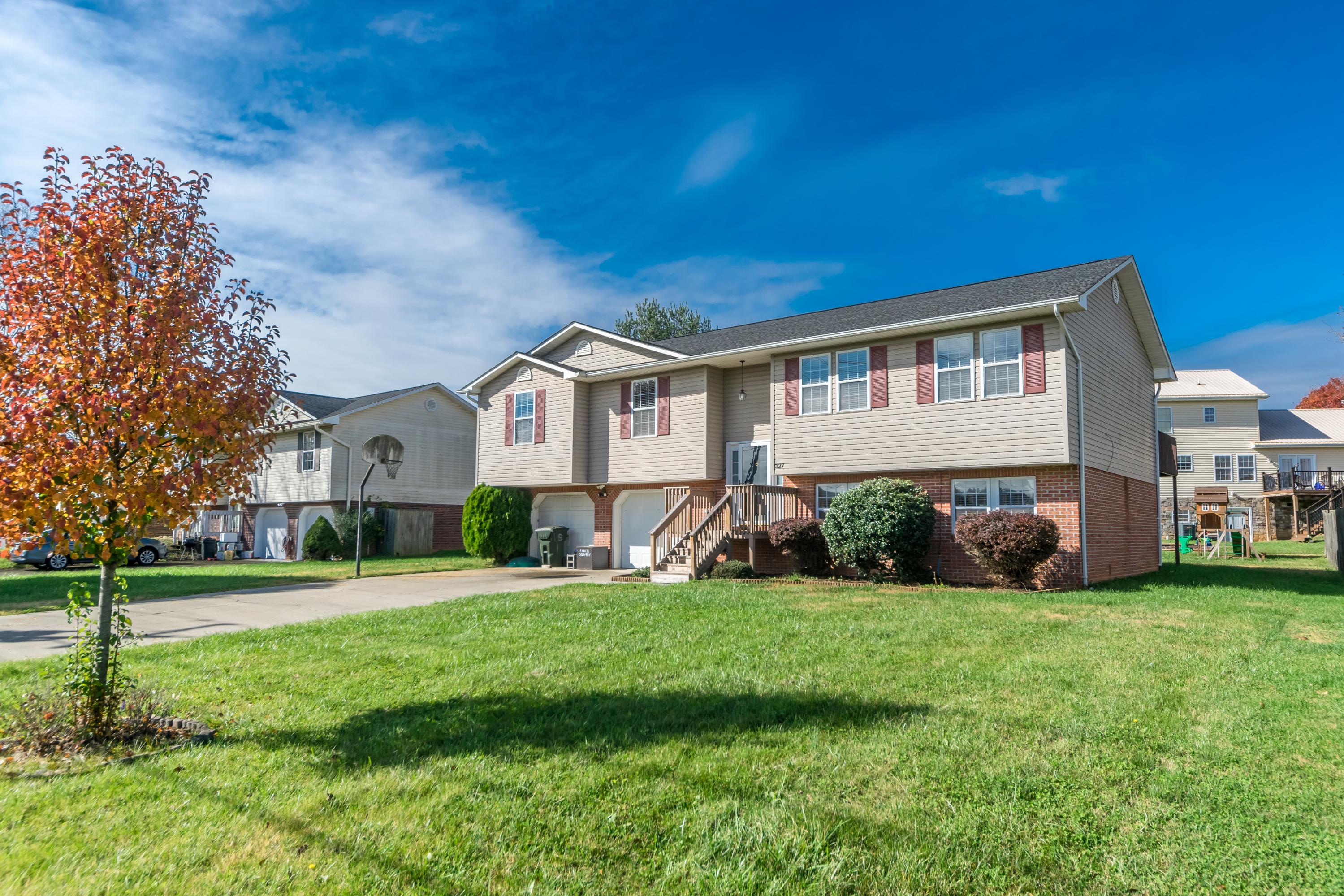 327 Gray Station Road Gray, TN 37615 - Photo 1 of 16 DSC_0737