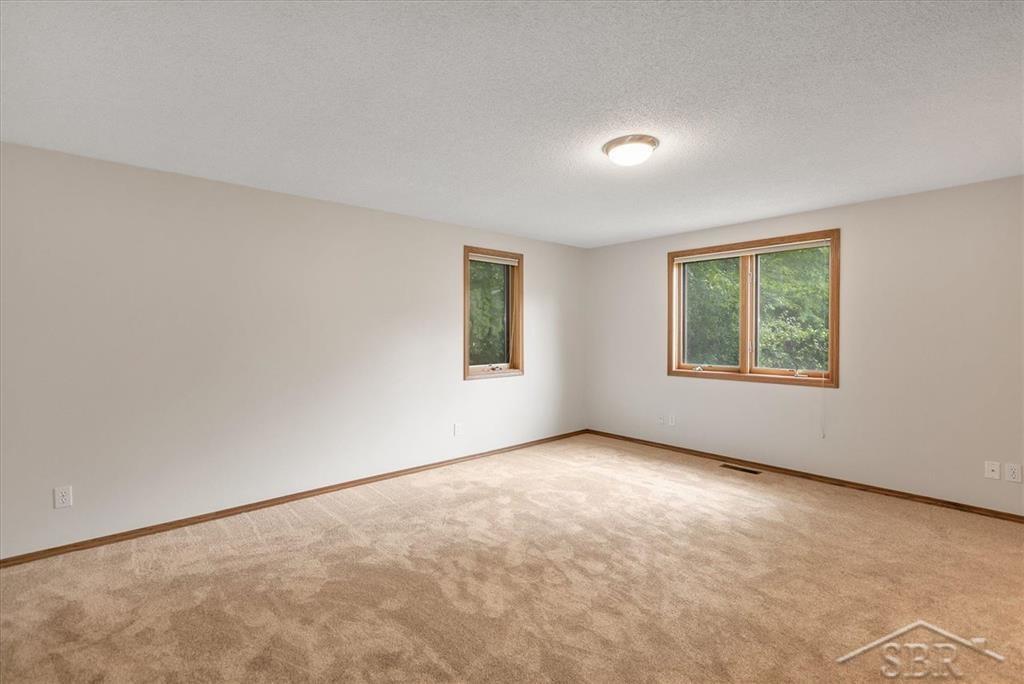5114 Raintree Drive Midland, MI 48640 - Photo 15 of 26 50048901-14.JPG