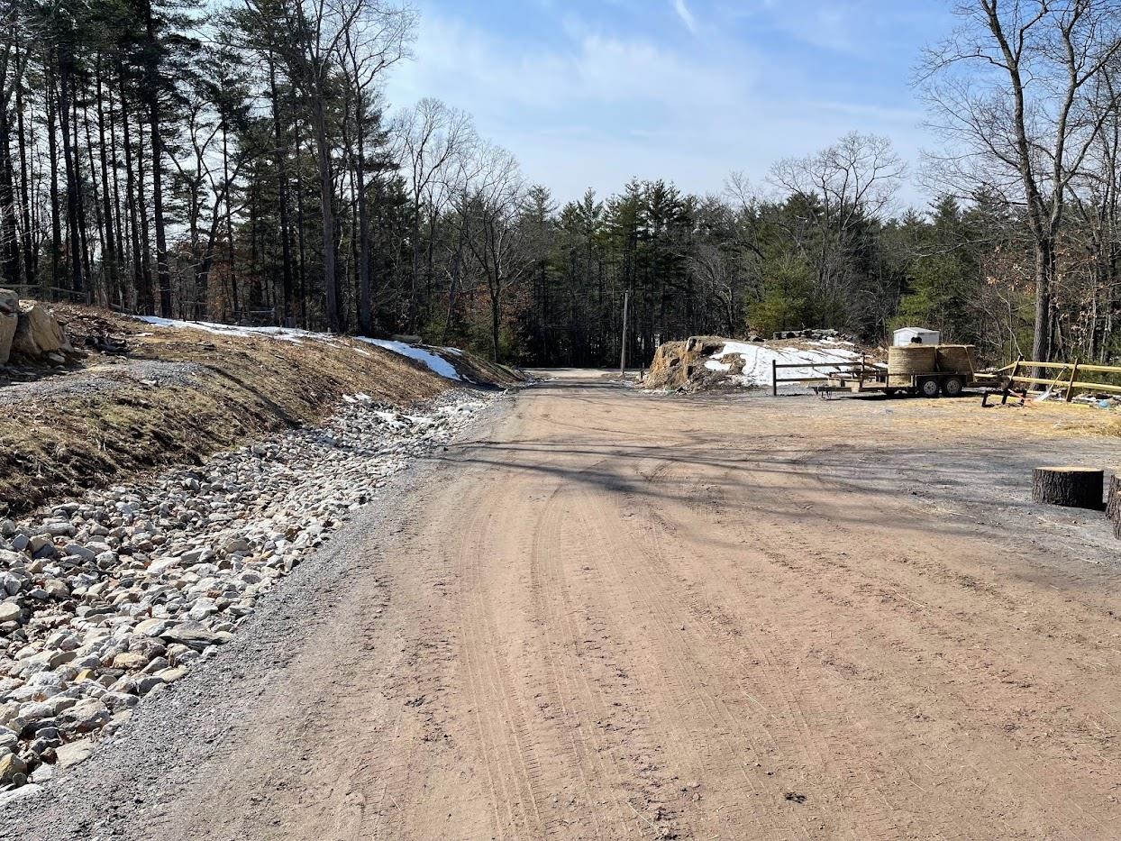 233 Goffstown Back Road Goffstown, NH 03045 - Photo 6 of 12