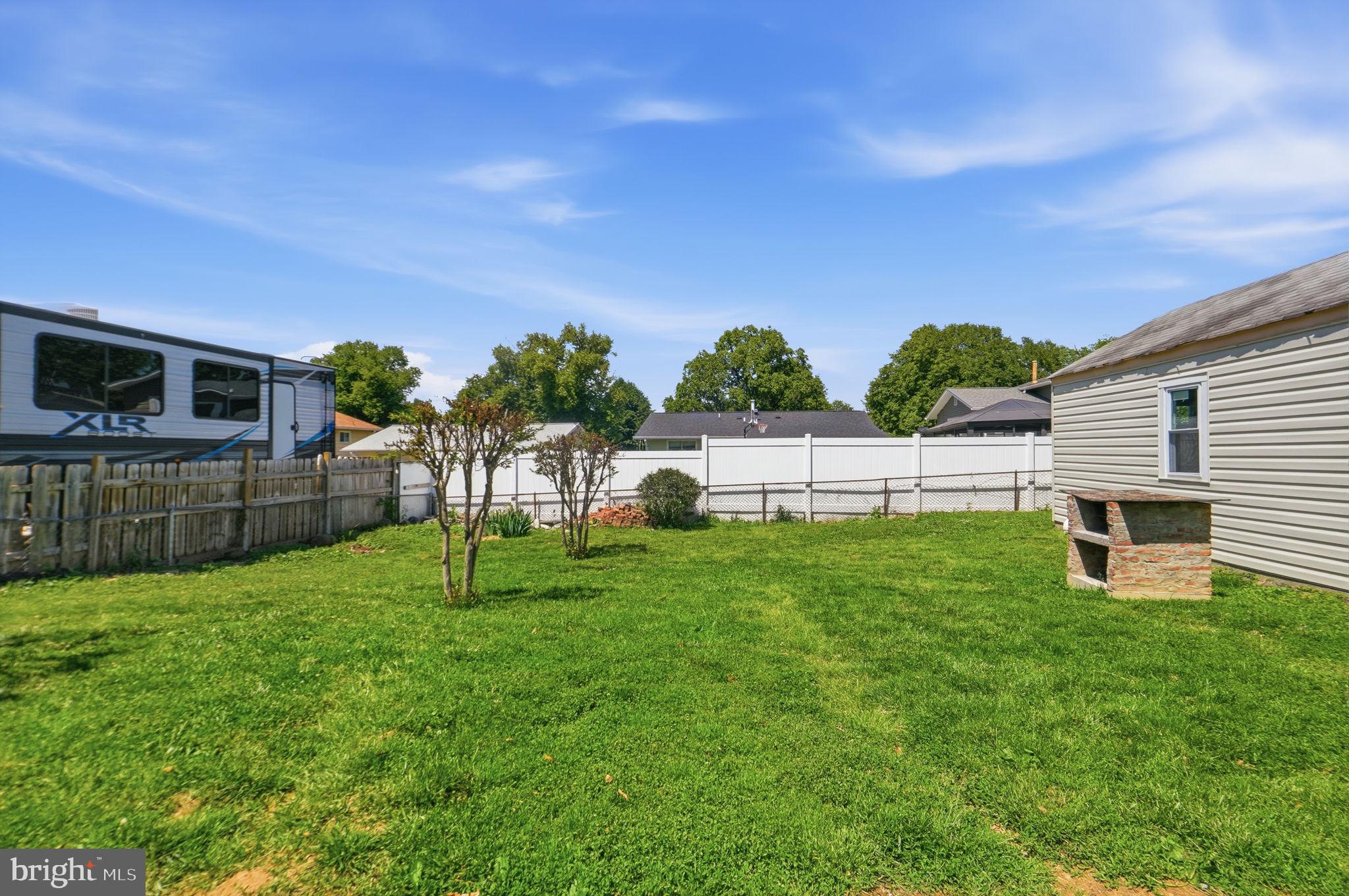 4003 Randolph Road Silver Spring, MD 20902 - Photo 29 of 30 Spacious backyard with endless potential.