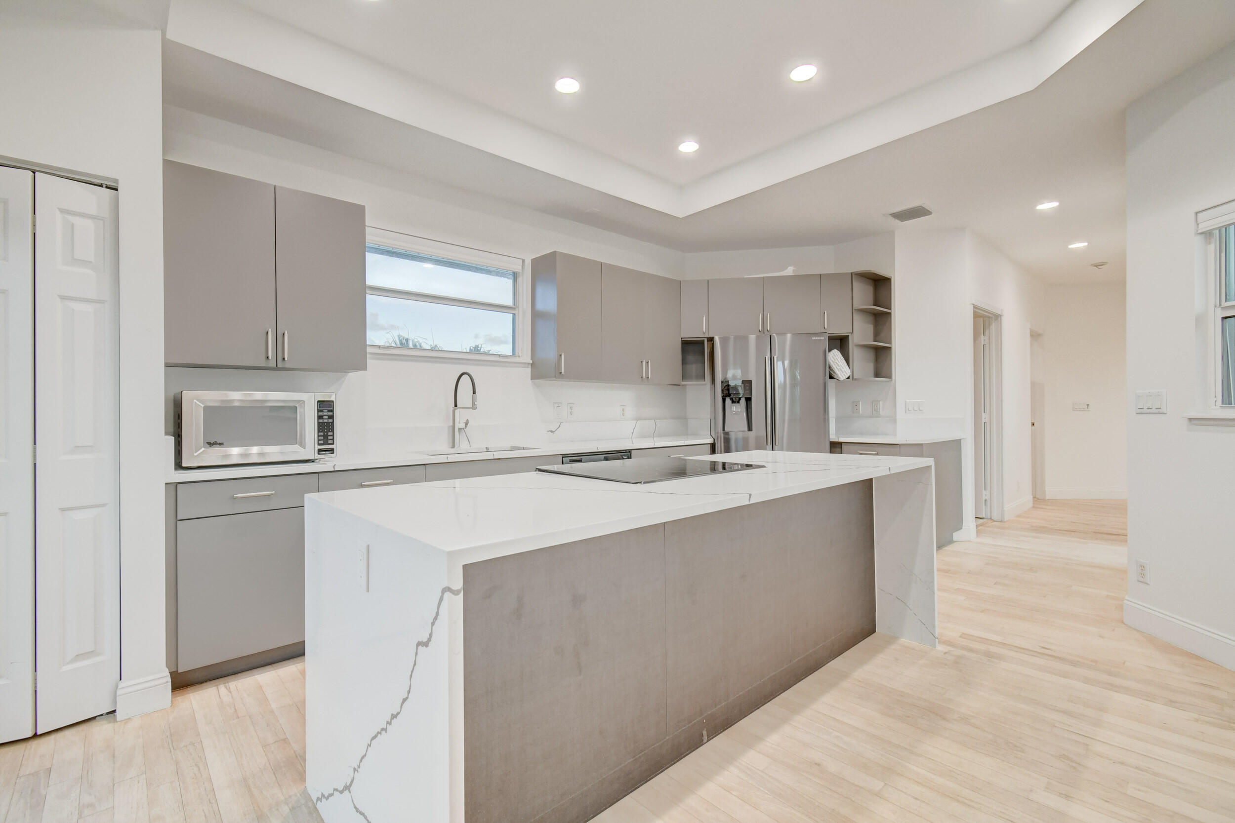 21 Oceanview Drive, Unit C Ocean Ridge, FL 33435 - Photo 11 of 41 20230913164745089938000000-o