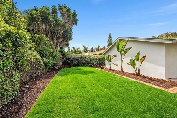 $2,495,000 | 13595 Calais Drive, Del Mar, CA 92014