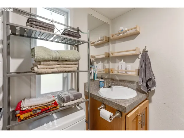 $475,000 | 372 Wind Mountain Road, Stevenson, WA 98648