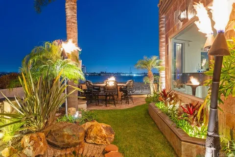 $9,995,000 | 2741 Bayside Walk, San Diego, CA 92109