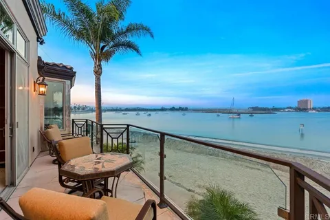 $9,995,000 | 2741 Bayside Walk, San Diego, CA 92109