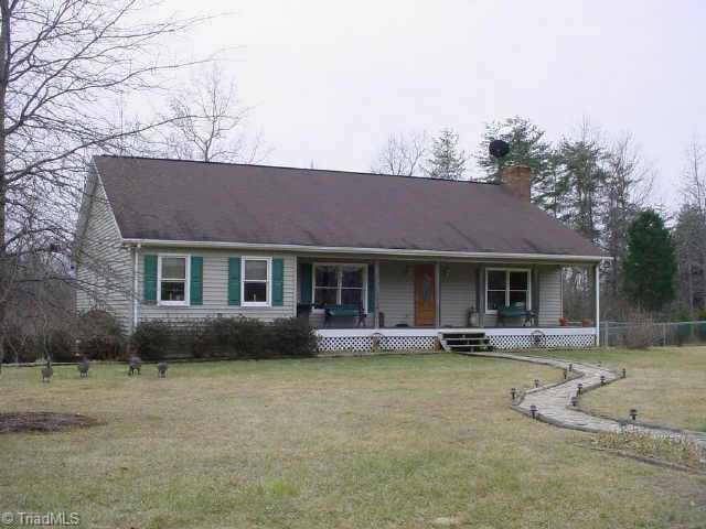 7066 Wishing Well Road Pfafftown, NC 27040 - Photo 1 of 1 Exterior Front.
