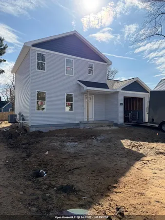 $299,900 | 112 East Law Street, New London, WI 54961