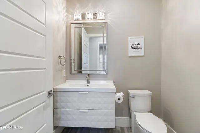 $869,900 | 2252 East South Mountain Avenue, Phoenix, AZ 85042