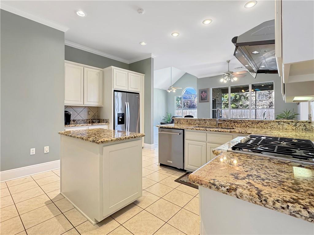 1 Rue Toulon Mandeville, LA 70471 - Photo 7 of 38 Gallery Image 7