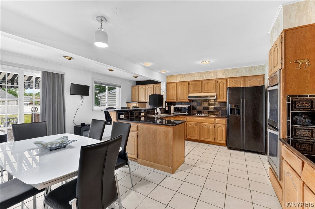 194 Exeter Road Amherst, NY 14221 - Photo 14 of 50 Gallery Image 14