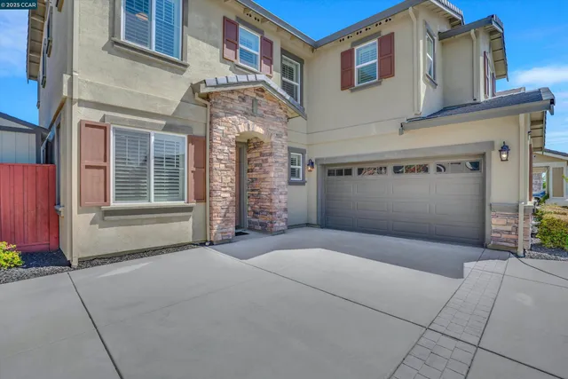 a front view of a building