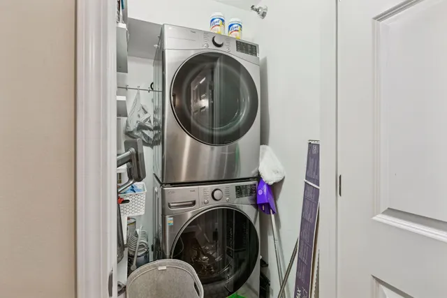 $214,900 | 78 10th Street East, Unit 1710, St. Paul, MN 55101