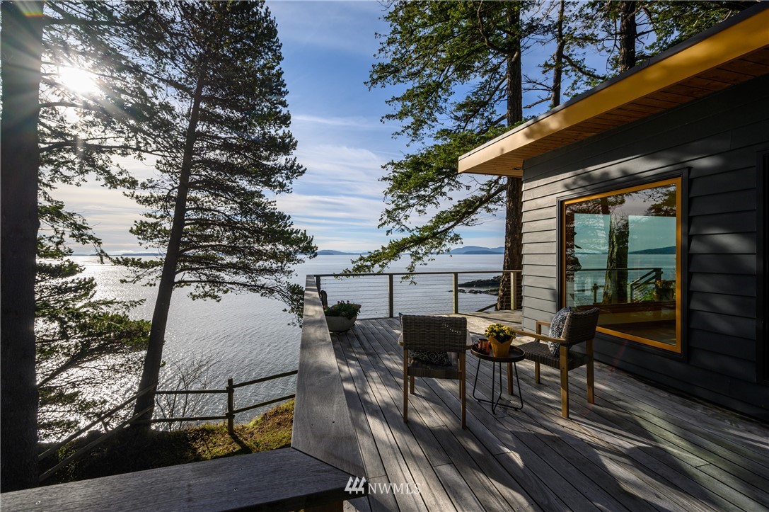 340 Cove Road Bellingham, WA 98229 - Photo 32 of 40 a view of backyard with outdoor seating and plants