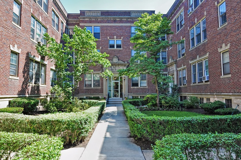 453 Washington Street, Unit 4 Brookline, MA 02446 - Photo 12 of 12