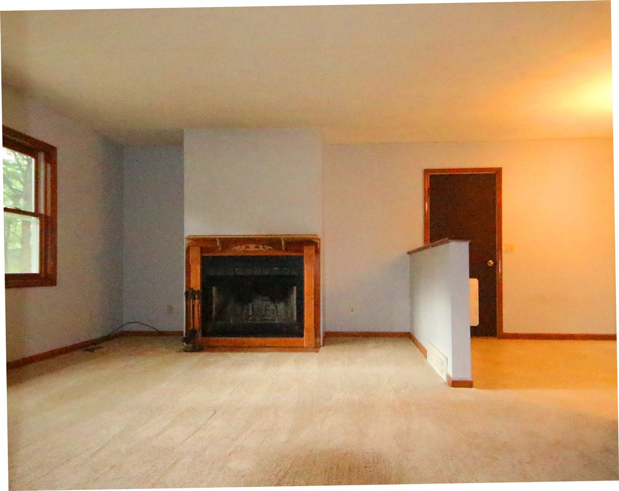 5625 Penn Colony Road Interlochen, MI 49643 - Photo 8 of 19 1821918-7.JPG