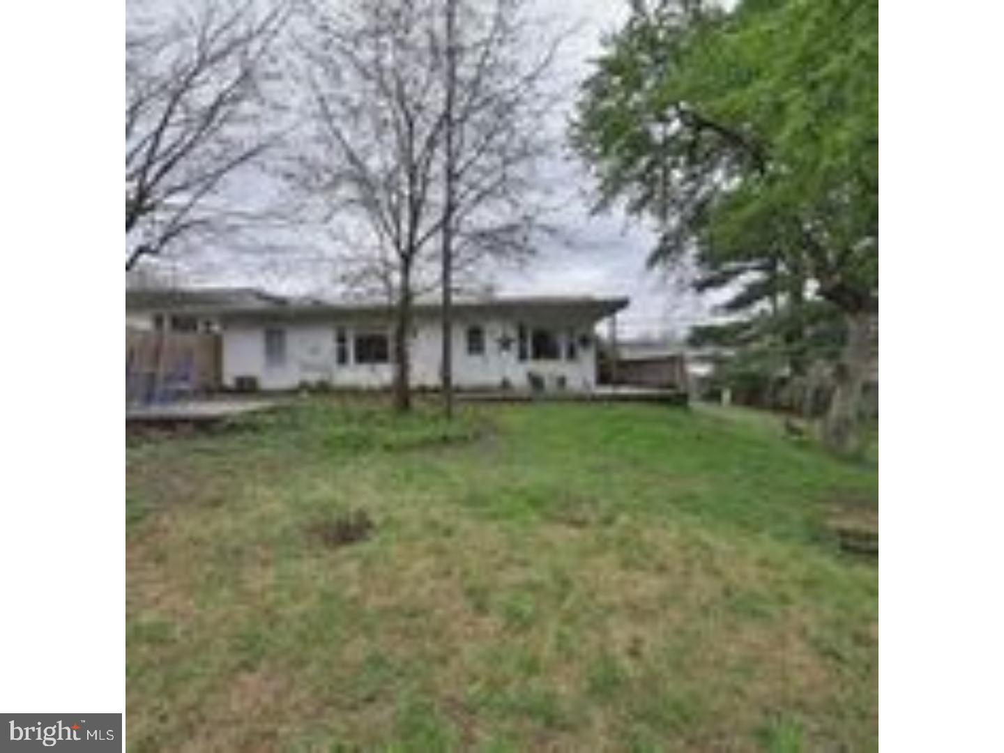 593 Lowell Road Warminster, PA 18974 - Photo 7 of 25 Gallery Image 7