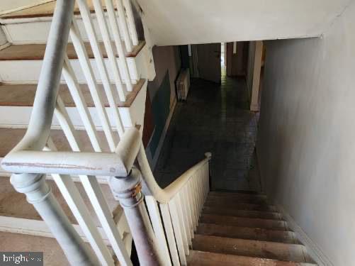 91 West Broadway Salem, NJ 08079 - Photo 7 of 20 a view of entryway