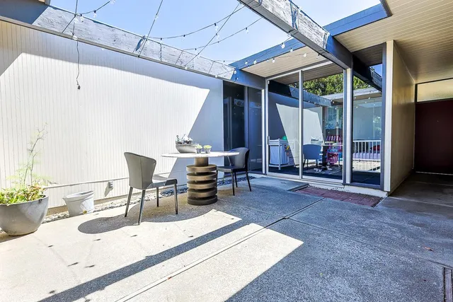 $1,848,000 | 275 Puffin Court, Foster City, CA 94404