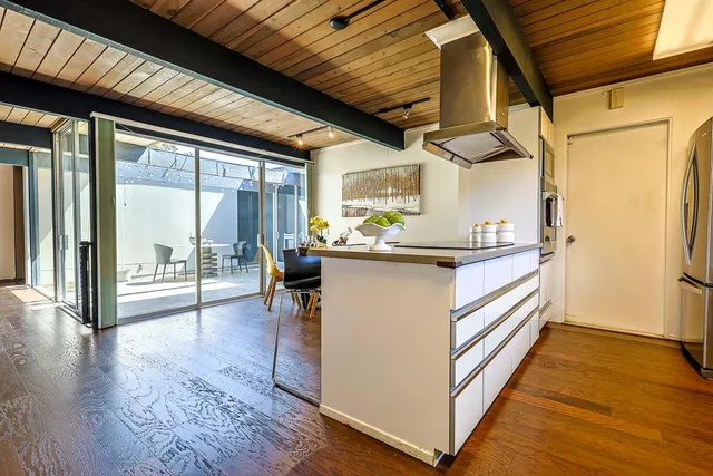 $1,848,000 | 275 Puffin Court, Foster City, CA 94404