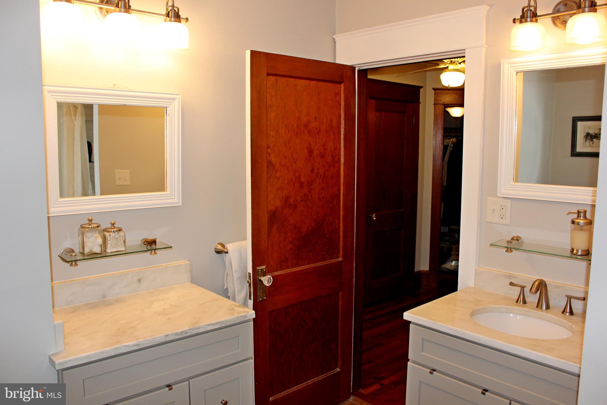 439 Woodcrest Avenue Lititz, PA 17543 - Photo 15 of 37 Gallery Image 15
