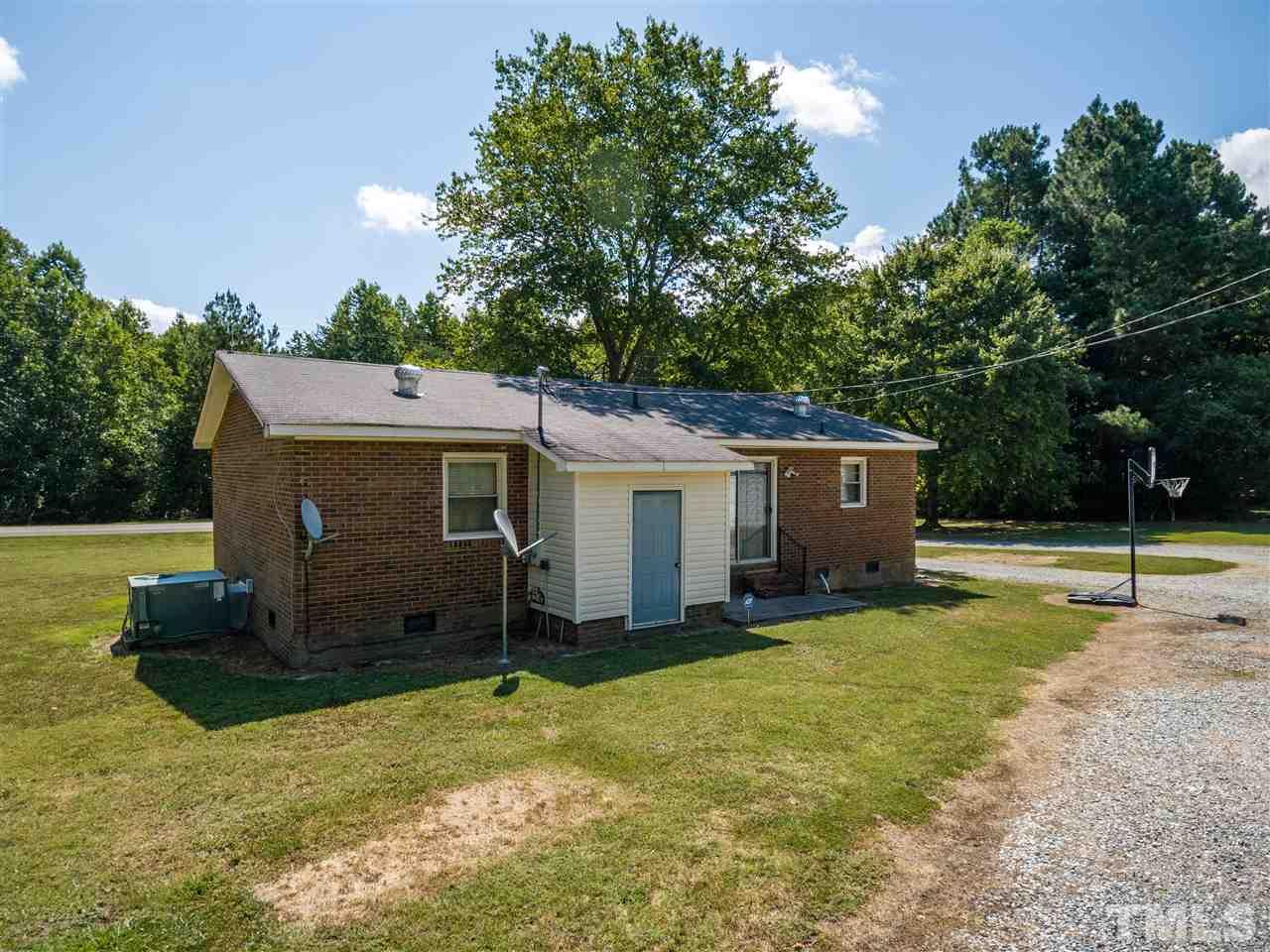 5066 Dailey Store Road Burlington, NC 27217 - Photo 8 of 26 Gallery Image 8