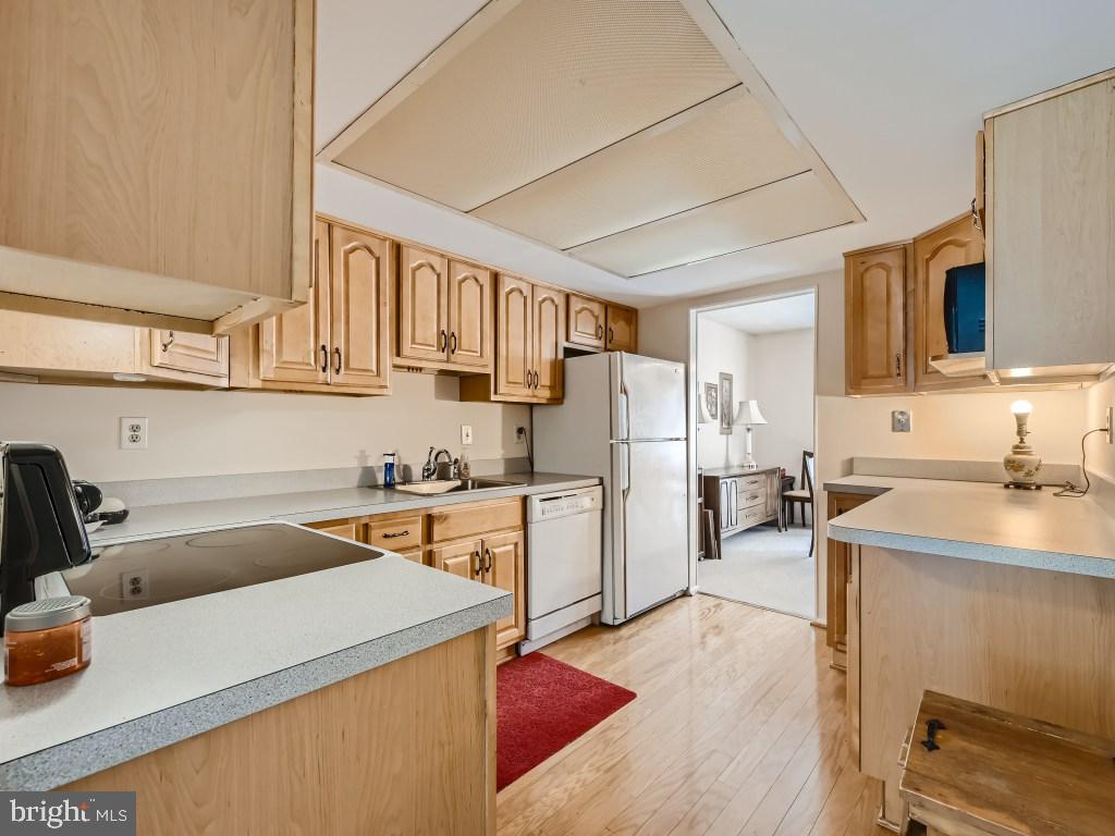 9921 Boise Road Laurel, MD 20708 - Photo 4 of 26 Kitchen