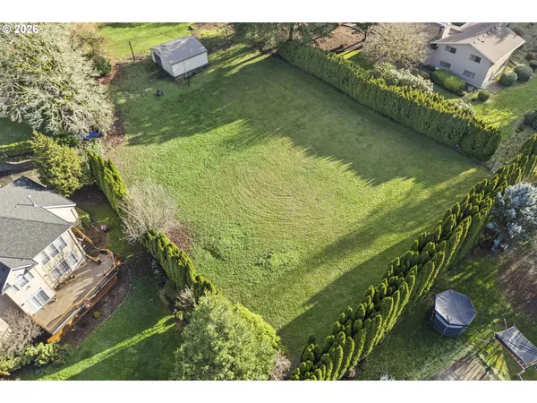 $549,900 | 1705 Southeast Brookwood Avenue, Hillsboro, OR 97123