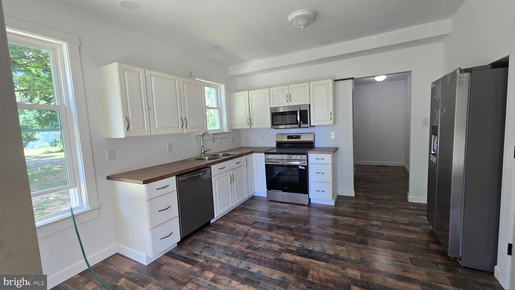 743 Bell Manor Road Conowingo, MD 21918 - Photo 7 of 28 Beautiful new floors throughout.